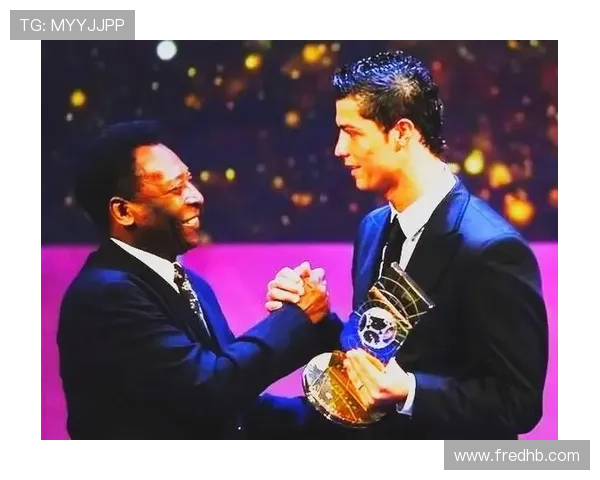 足球巨星背后的力量揭秘：那些辉煌俱乐部的故事与成就